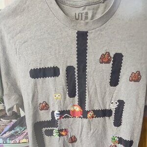 Namco Museum Dig Dug Video Game Uniqio Men's Gray T-shirt - Size Small
